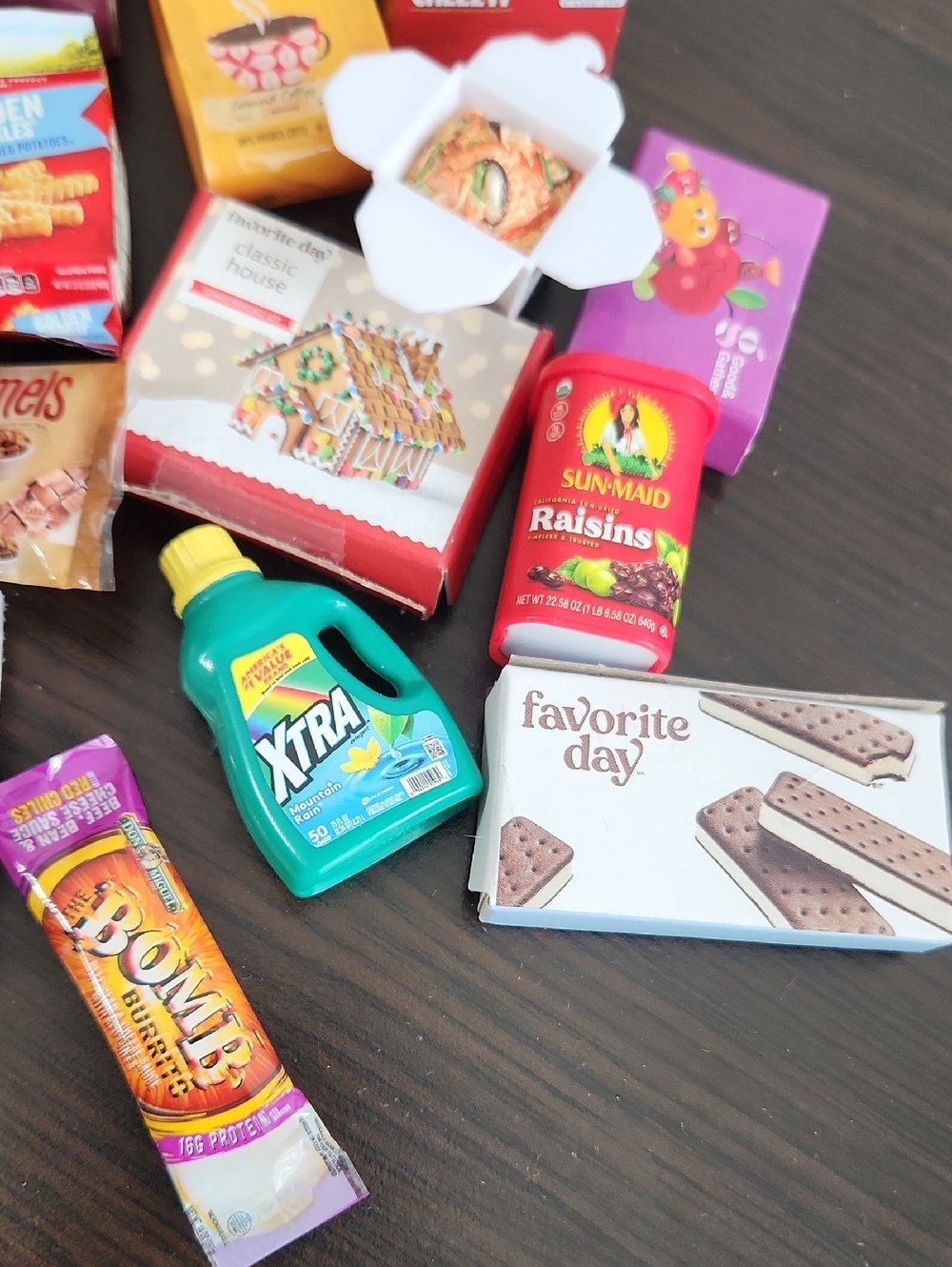 Assorted Miniature Snack Set - Picture 2 of 4